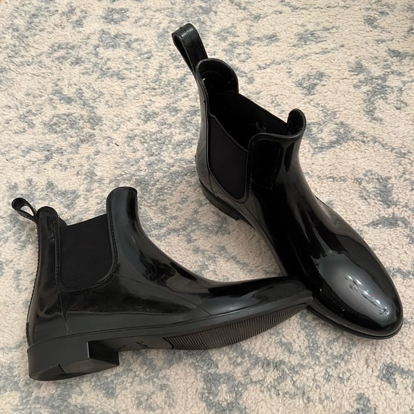 Sam Edelman Tinsley Gloss Rain Booties - Picture 4 of 7